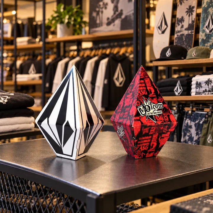 Volcom — Stone 3D — mise en situation en magasin